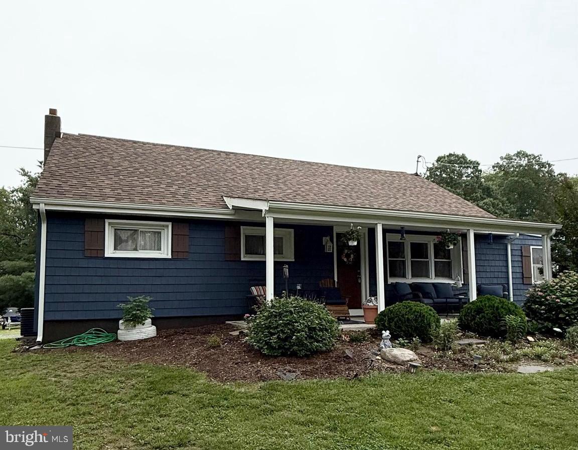 352 ALMOND ROAD