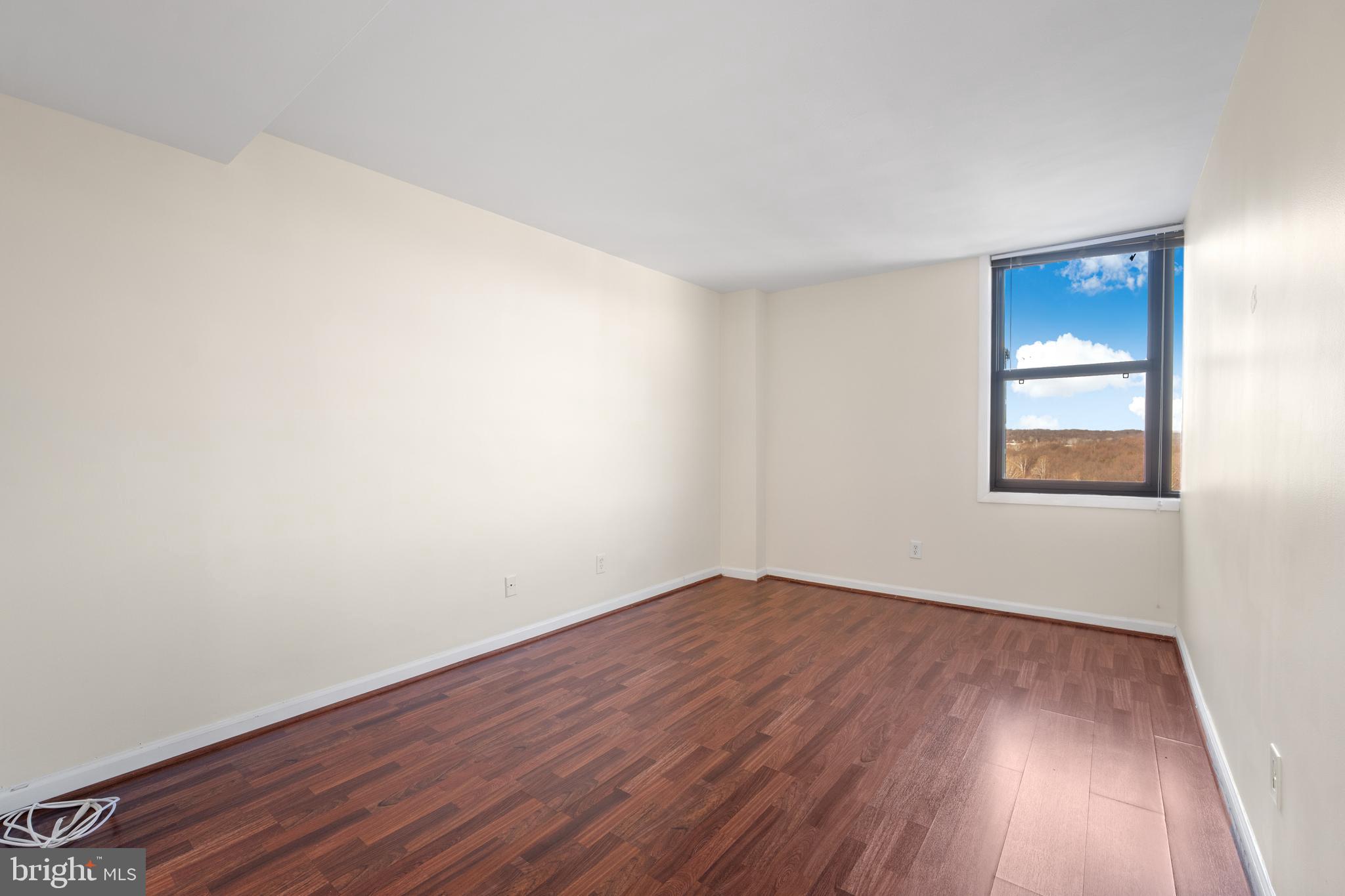 FORTY SIX HUNDRED - Residential