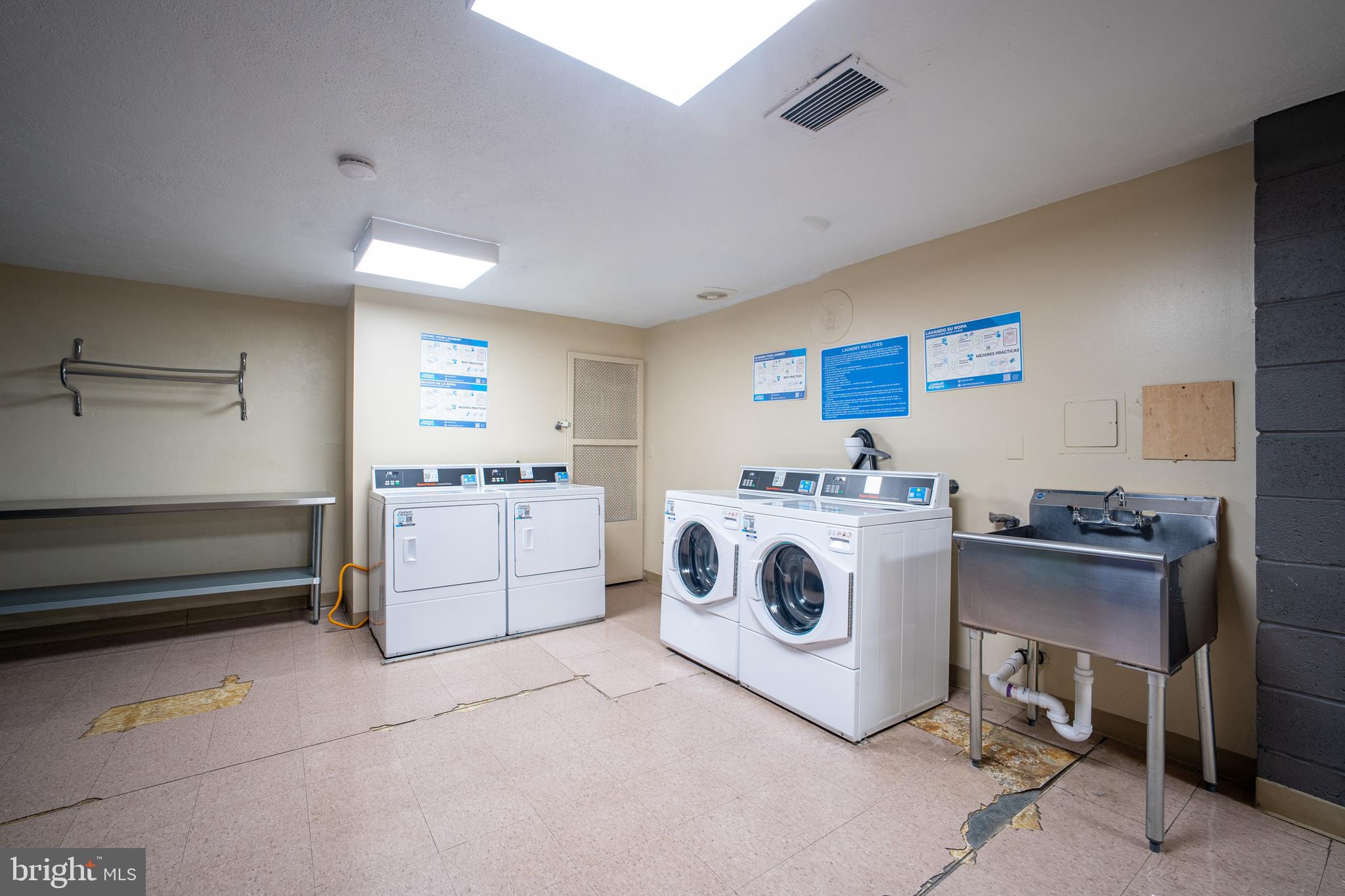 FORTY SIX HUNDRED - Residential