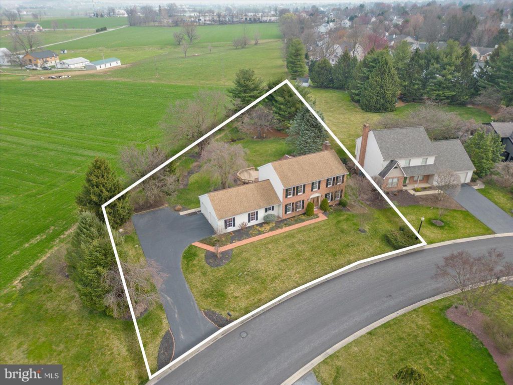 Photo of 87 James Street, Leola, PA 17540 (MLS # PALA2046594)