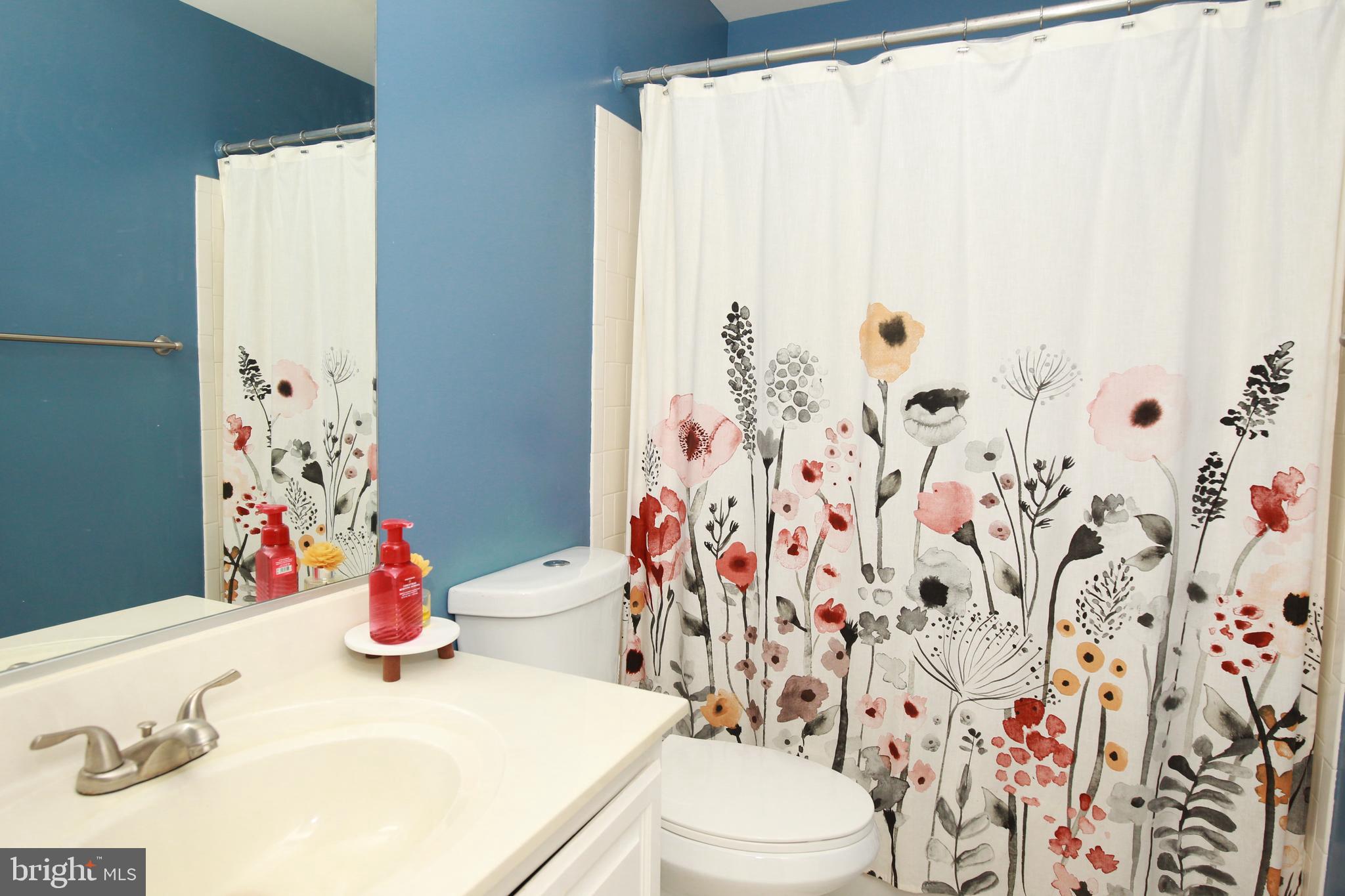 CASTLE HARBOUR - Residential