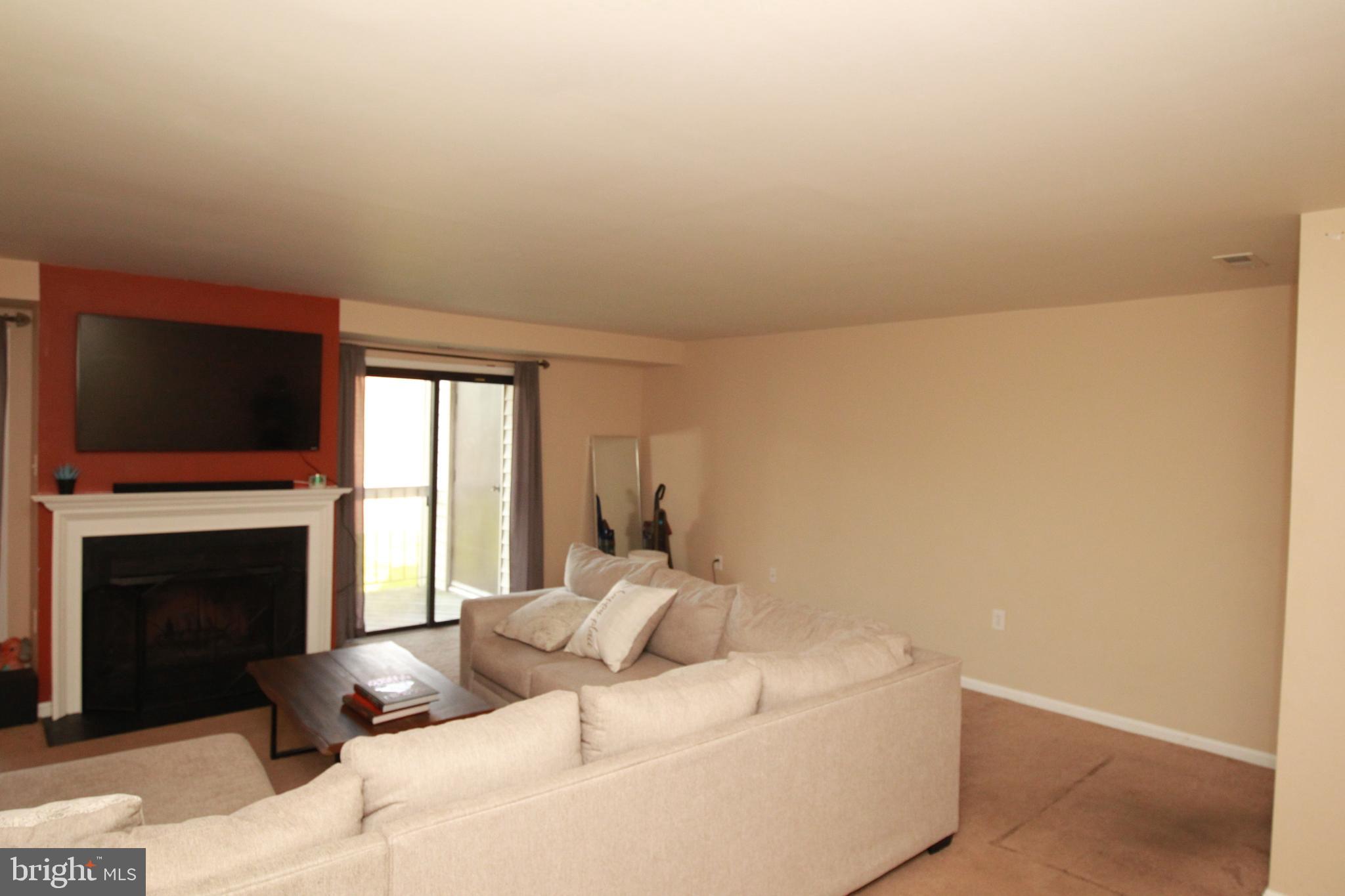 CASTLE HARBOUR - Residential