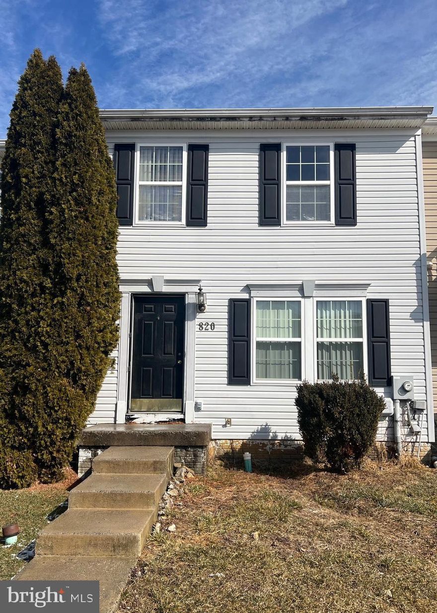 MULTIPLE OFFERS RECEIVED - PLEASE SUBMIT HIGHEST AND BEST BY 5PM ON MONDAY 2/24/2025. Welcome to 820 Marquette Drive! The first floor of this spacious townhome features a half bath, large living room, and a large kitchen that is complete with a center island and a pantry closet. Accessed through the kitchen is a deck overlooking the back yard, a perfect place to drink your morning coffee or have an evening meal. The second floor features a large primary bedroom with a walk-in closet and a primary bath complete with a soaking tub and separate shower; two additional bedrooms and a bathroom. The unfinished basement allows for opportunity to expand - a family room? Game room? 4th bedroom? Maybe a combination of three? So many possibilities! Located just minutes from 1-81 as well as all the shops and restaurants located in The Commons and surrounding area. Whether you are looking for a full-time residence or your next rental property, this townhome is a must see!