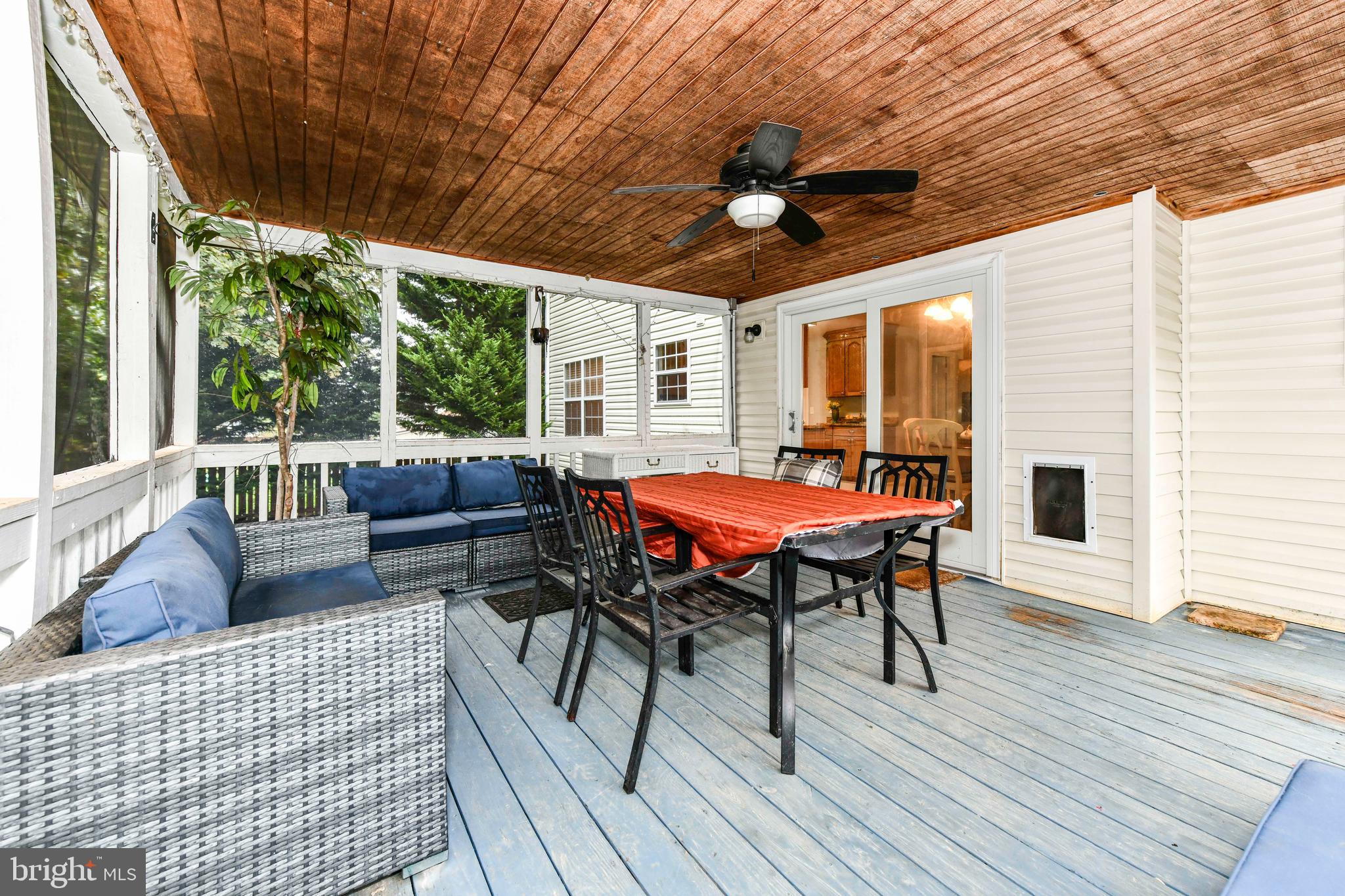 HAMPTON FOREST - Residential