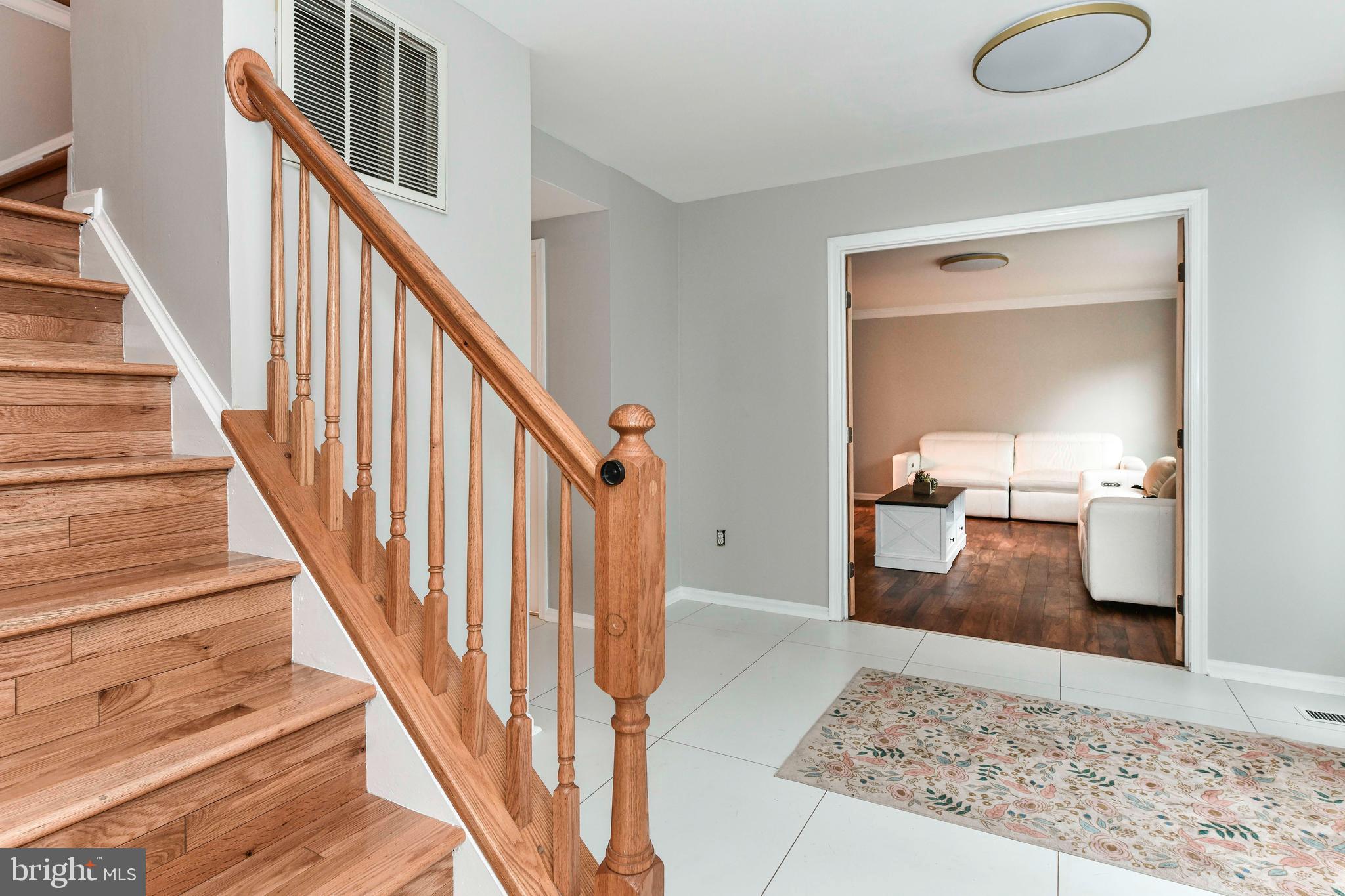 HAMPTON FOREST - Residential