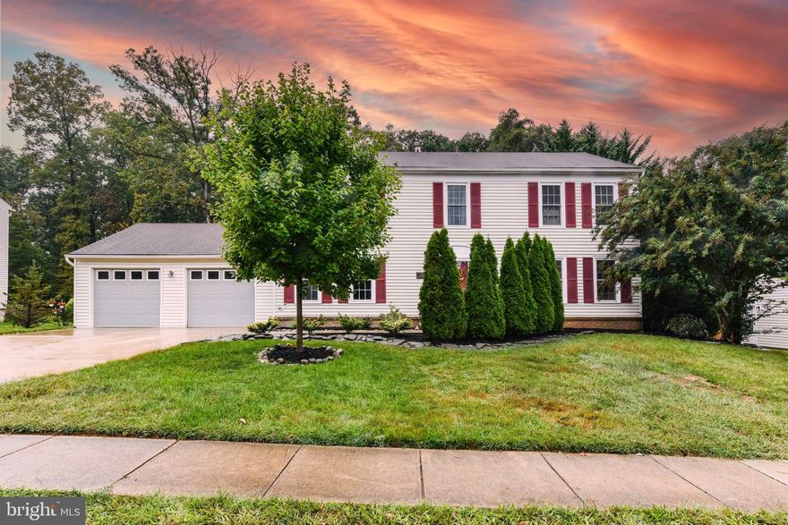 Beautiful home (VA loan may be assumable) in highly desired Hampton Forest (22030) is ready to move in. Spacious and comfortable with a total of 5 bedrooms, 3 full baths and a half bath on the main level. Oversize two car garage, spacious driveway and street parking. Upper level has 4 spacious bedrooms and two full baths.  Lower level has 1-bedroomwith ensuite full bath that makes for a great in-law suite or guest quarters or teenager room. There is also a bonus rec room in the basement. The spacious kitchen walks out to a screened porch. Gas cooking inside and a custom gas line is connected to outside grill that conveys.  New 6ft fence in backyard makes for privacy and is perfect for kids to play and/or dog(s) to roam. Main exterior water line, to the street, was replaced with new copper line in 2025 as well as the sump pump in the basement. The location of this home is unmatched with easy access to Rt. 29, Rt28, Braddock rd, Fairfax County Pkwy and I66. Nearby is Costco, Home Depot, Fairfax Corner town center, Fair Oaks Mall and Fair lakes shopping centers.  The community center has perks that come with the low yearly dues and pool membership is available.  This home also offers new floors throughout and fresh paint throughout such that you just need to arrange your furniture when you move in. Current mortgage is a VA loan and may be assumed by appropriately qualified candidate.
Items of note: New kitchen and foyer tile (2024), New water-resistant flooring in basement (2025), Newer 6ft fence in backyard (2023), Main level wi-fi controlled dimmable lights in living room, family room and foyer, New front landscaping with evergreens (2023) and brand-new basement sump pump (2025).
THANK YOU FOR VIEWING