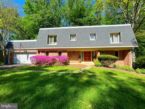 4054 41ST STREET N MCLEAN VA 22101