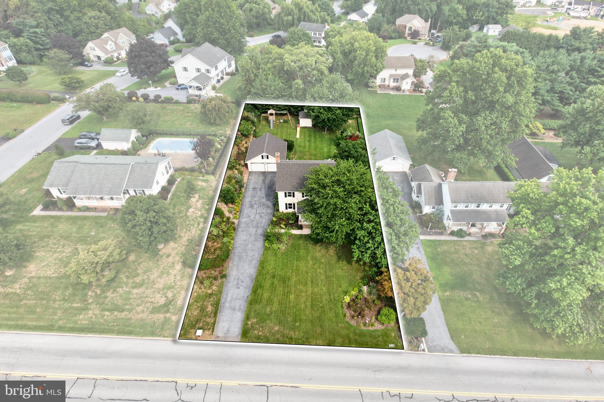 612 NISSLEY DRIVE