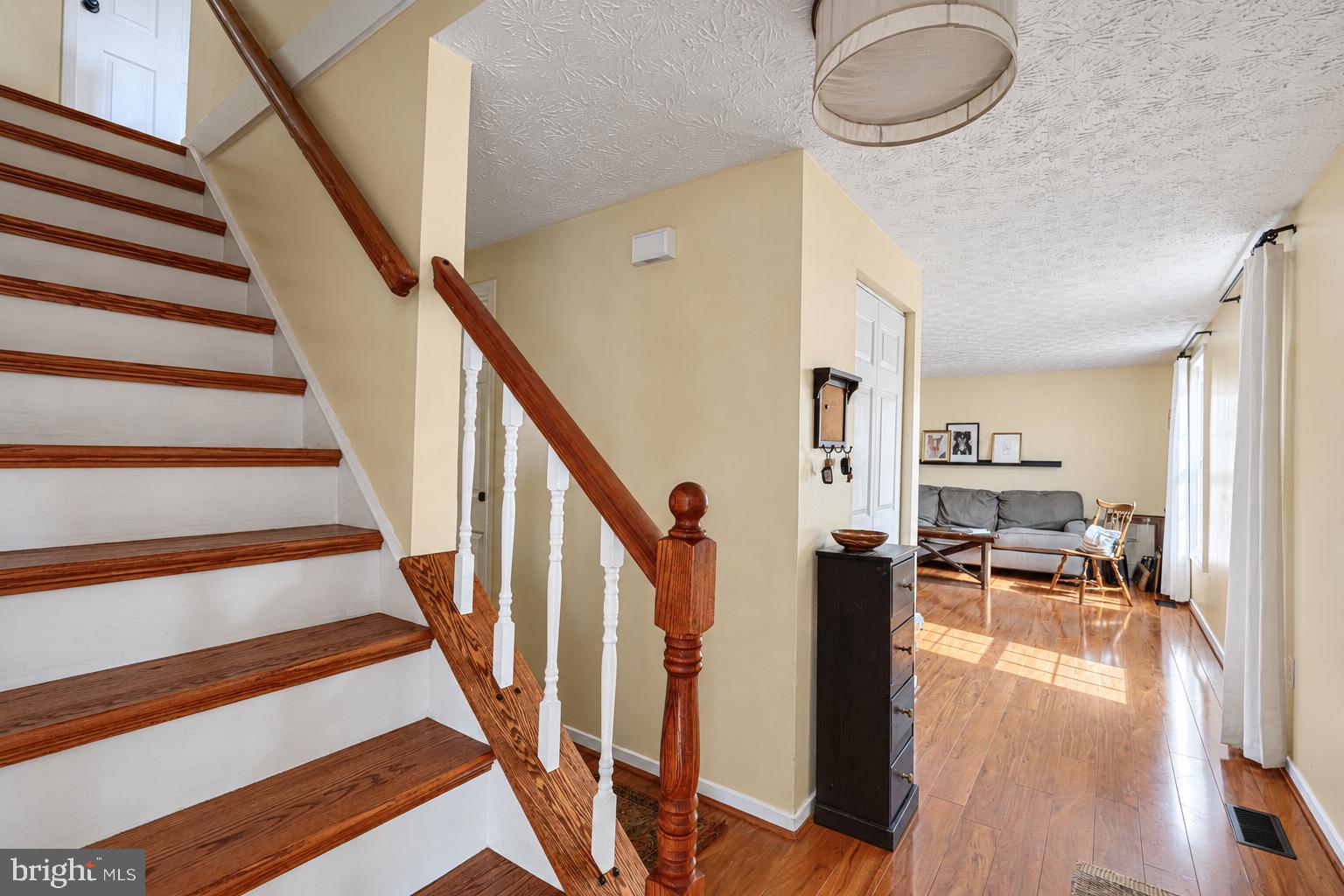 1354 GATES HEAD DRIVE