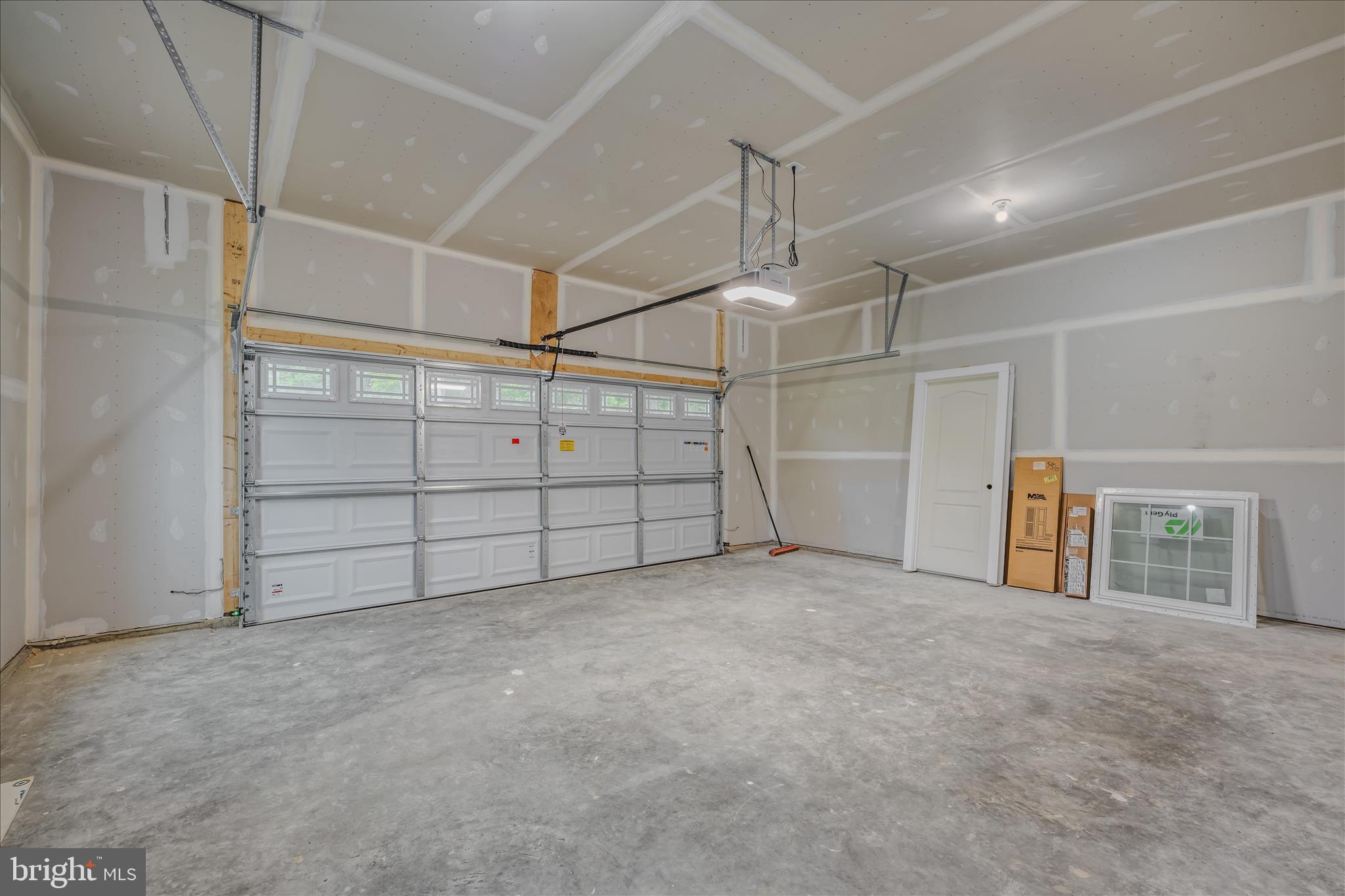 EVANS RUN - Residential