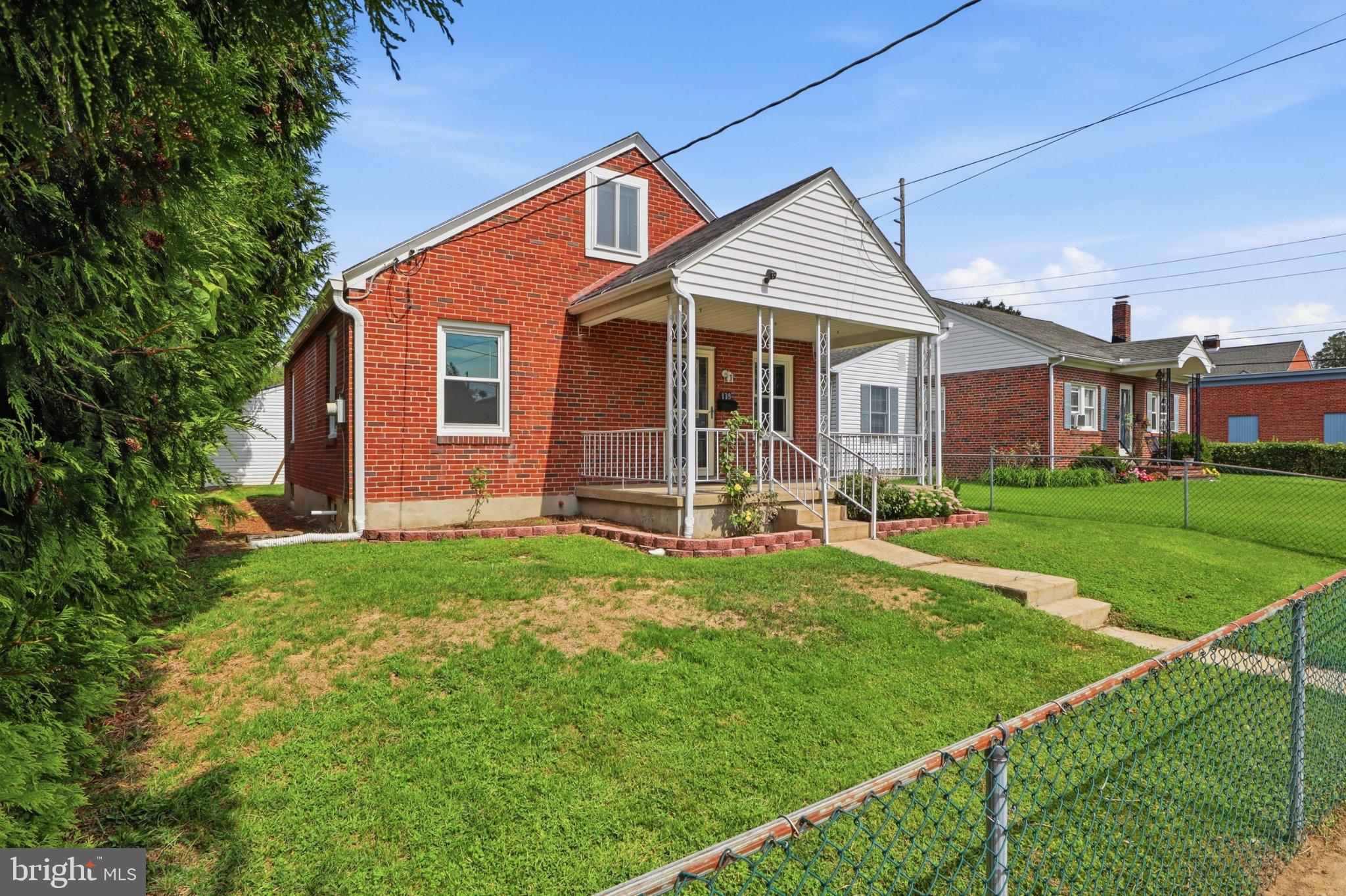 139 COLUMBIA STREET