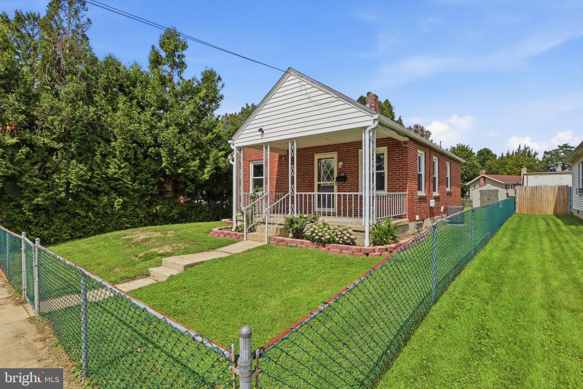 139 COLUMBIA STREET