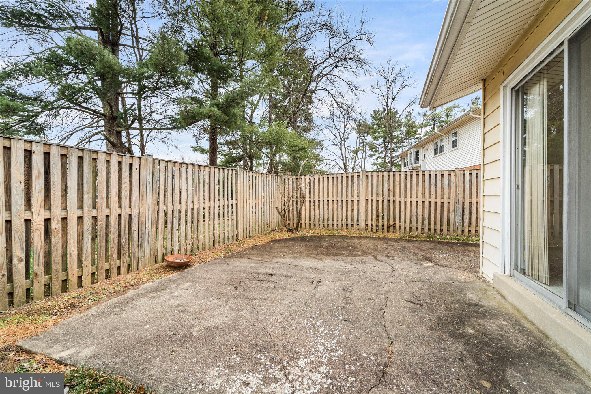 MOSBY WOODS - Residential