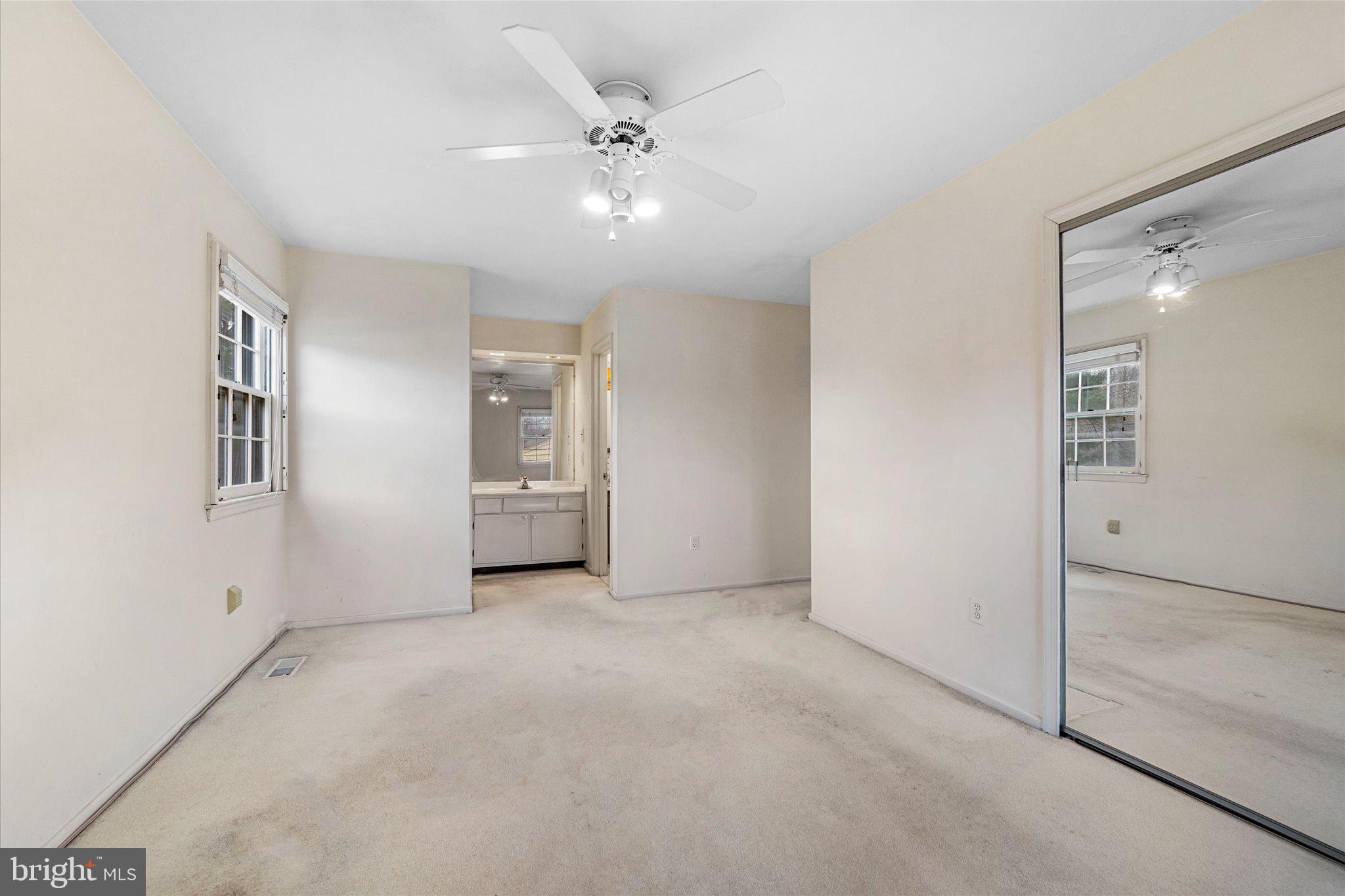 MOSBY WOODS - Residential