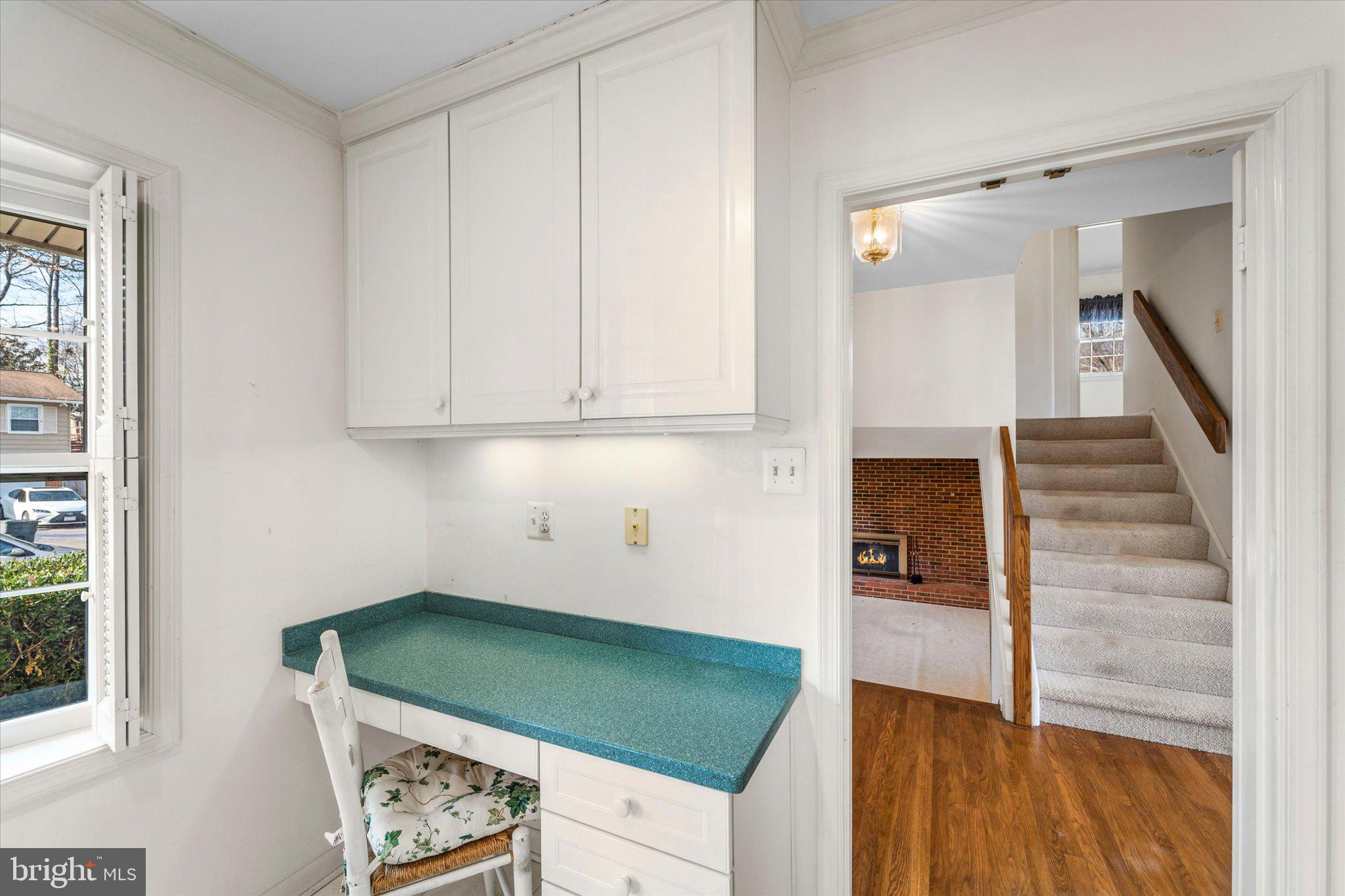 MOSBY WOODS - Residential