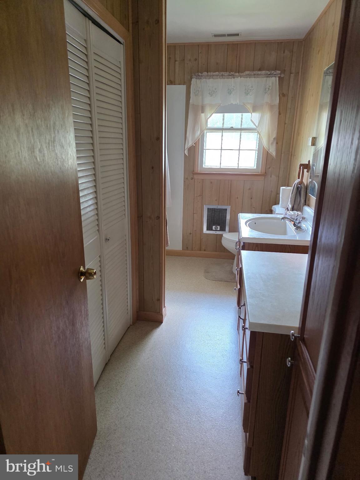 2907 OAK HILL ROAD