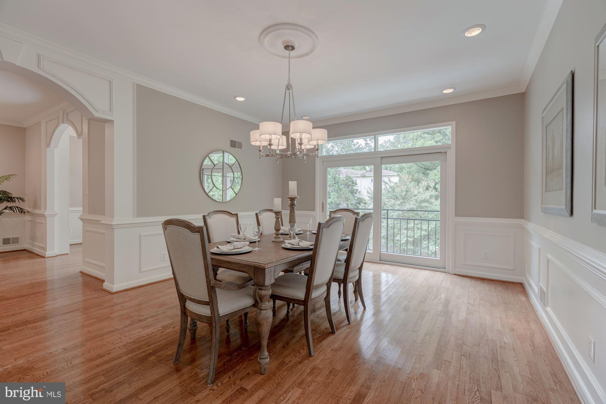 CHAIN BRIDGE FOREST - Residential