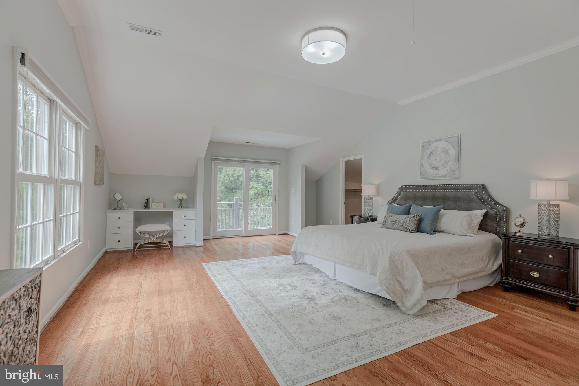 CHAIN BRIDGE FOREST - Residential