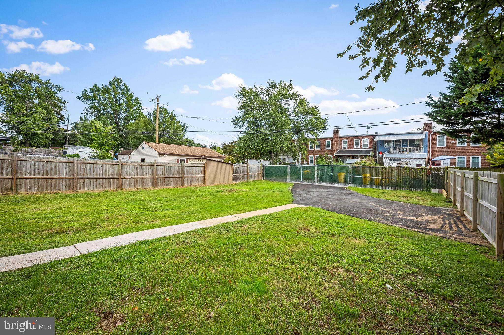 BROOKWOOD - Residential