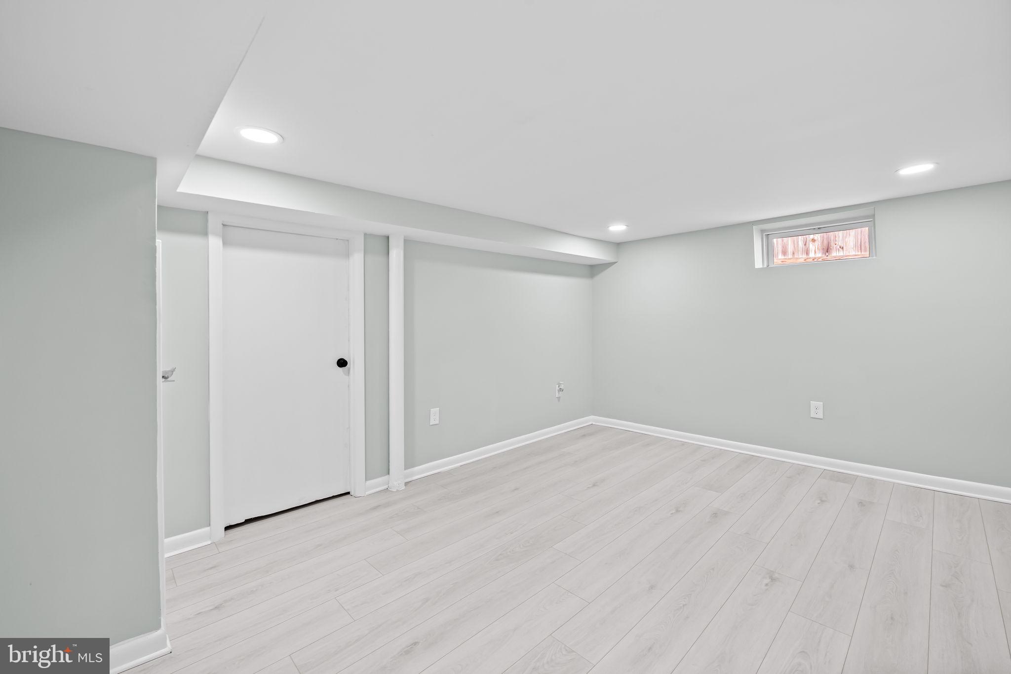 BROOKWOOD - Residential