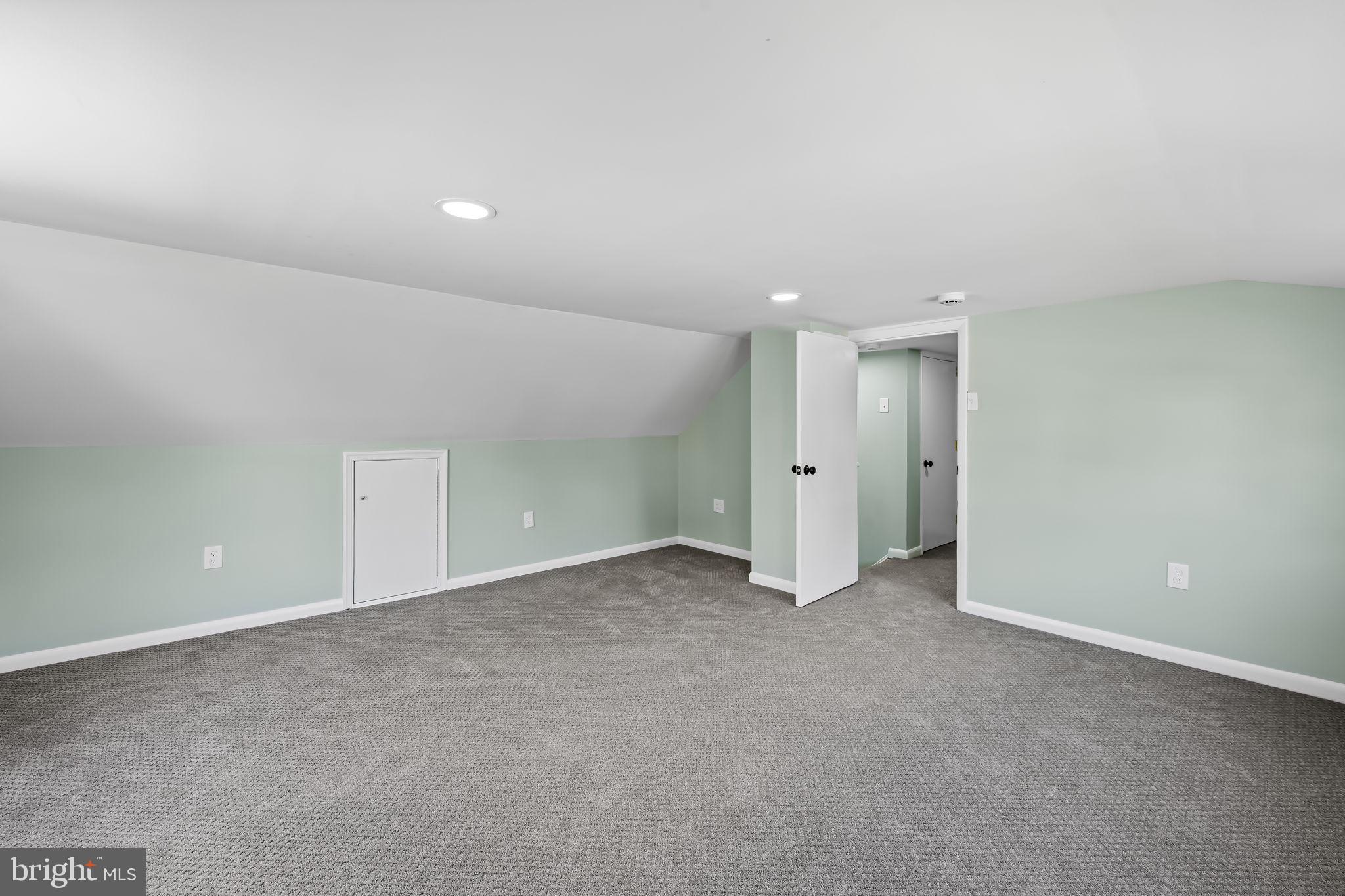 BROOKWOOD - Residential