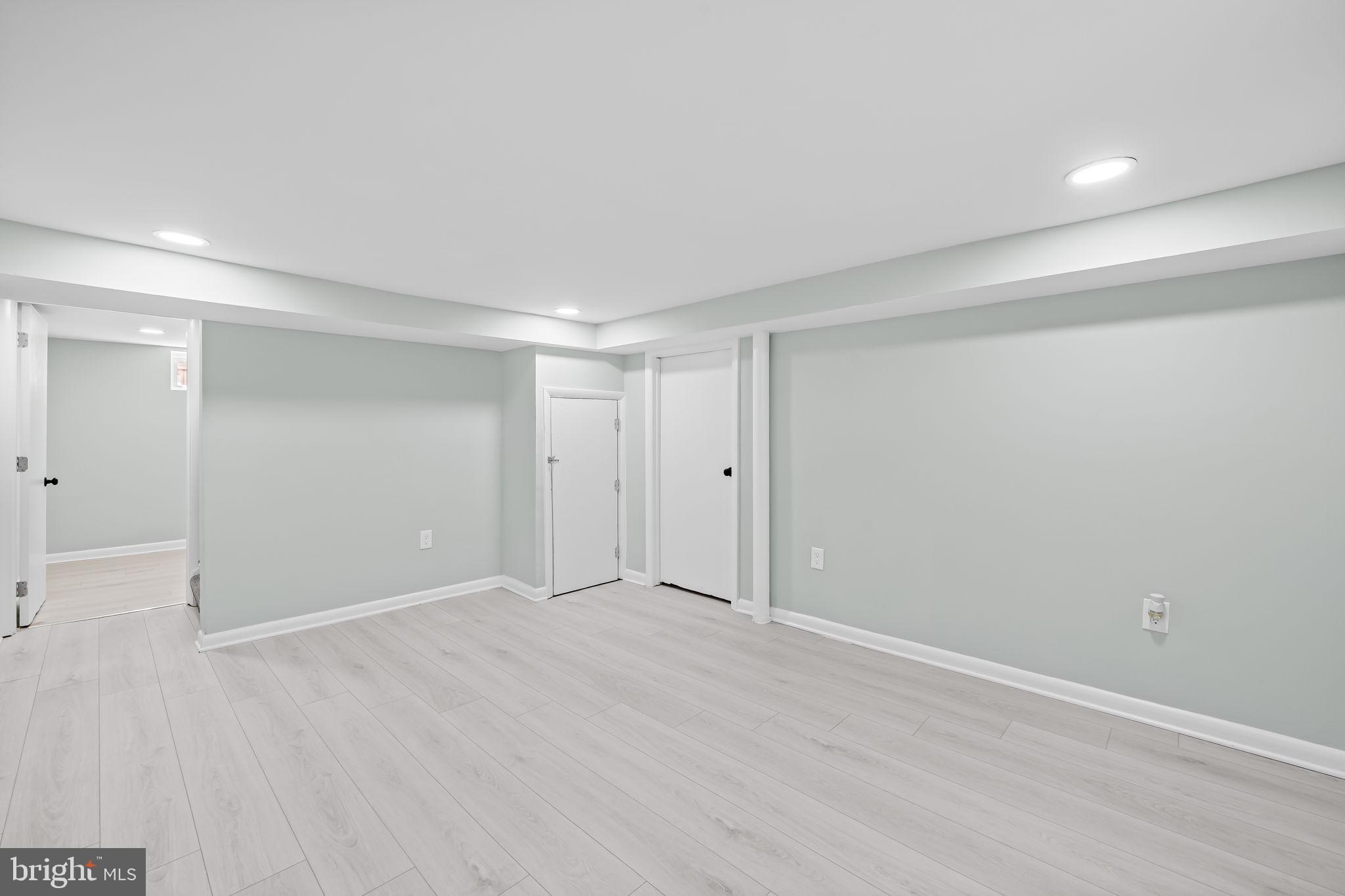 BROOKWOOD - Residential