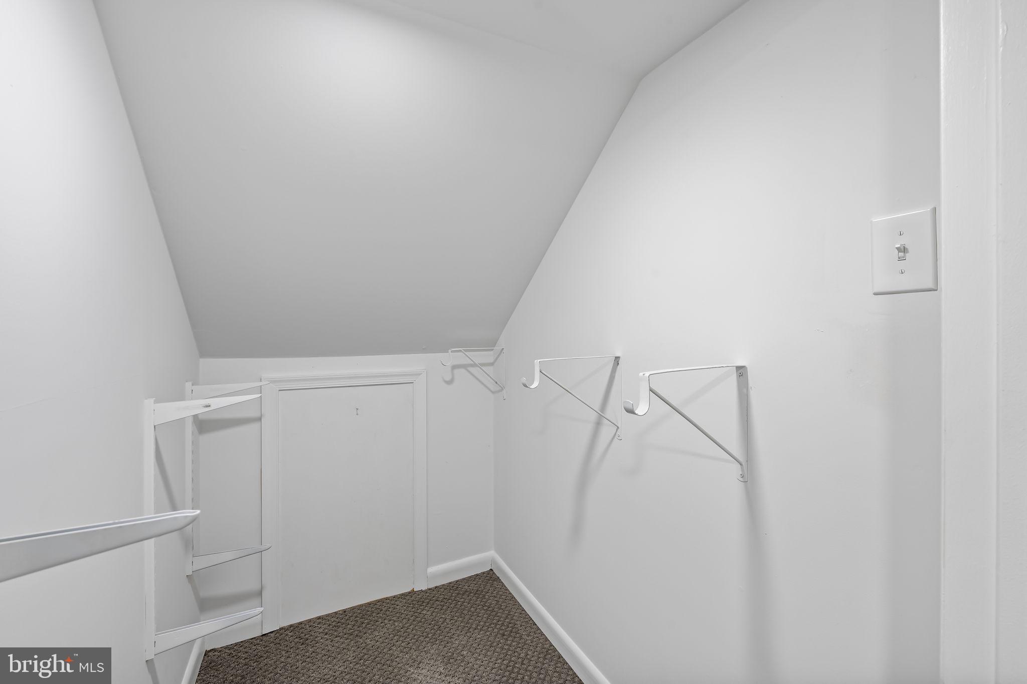 BROOKWOOD - Residential