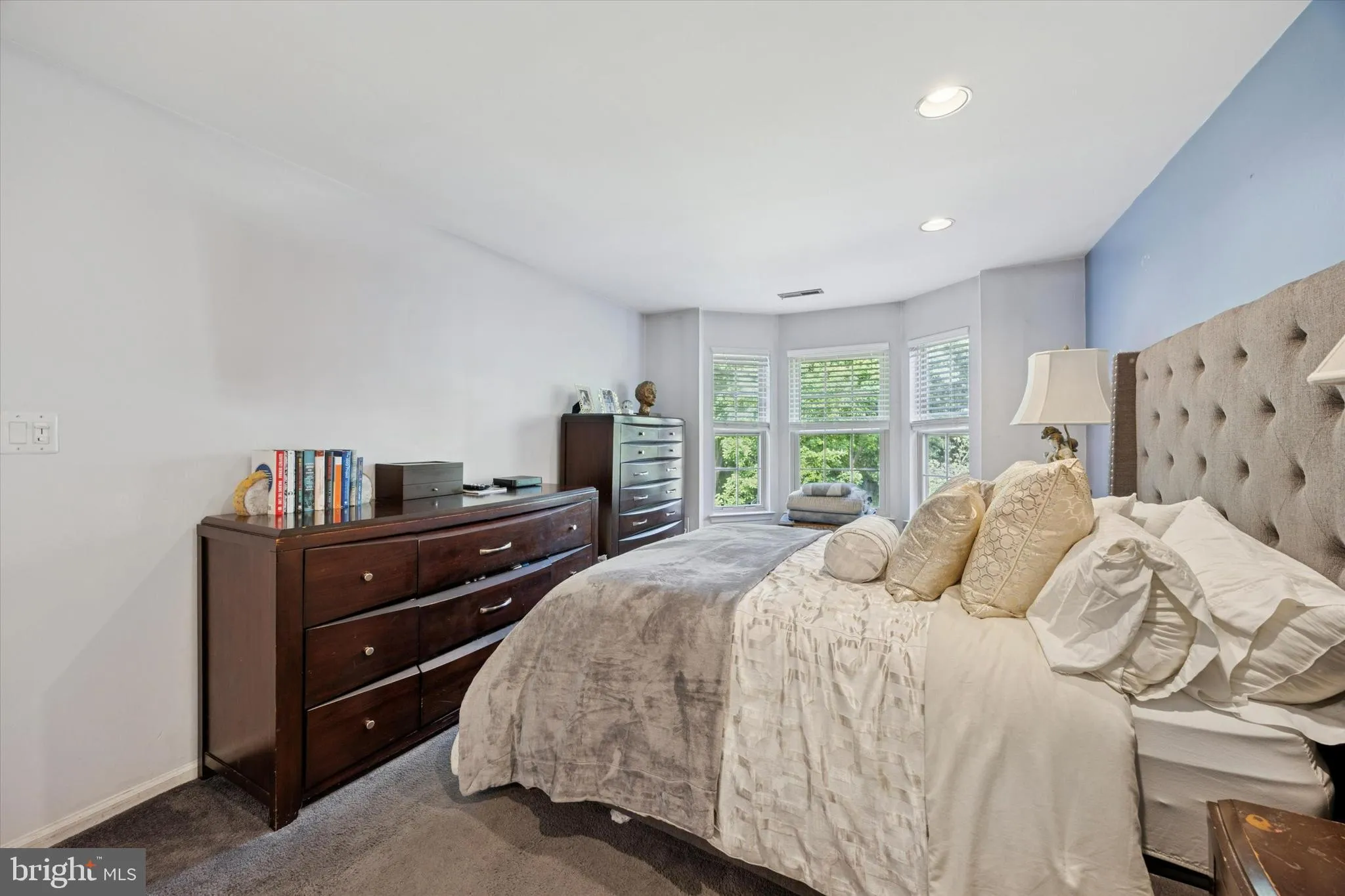 Yardley, Pennsylvania 19067, United States, 2 Bedrooms Bedrooms, ,2 BathroomsBathrooms,Residential,Contingent,150370