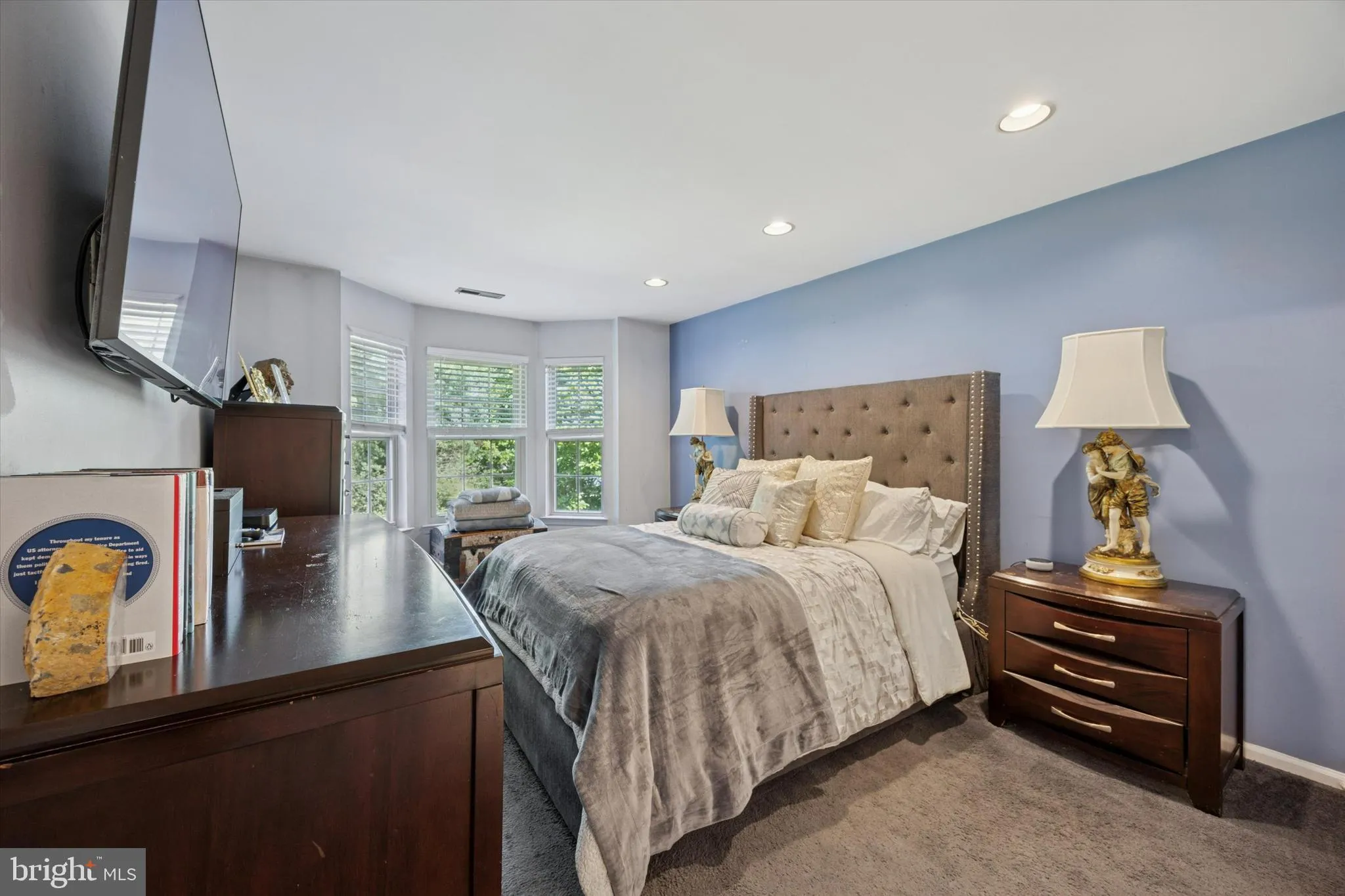 Yardley, Pennsylvania 19067, United States, 2 Bedrooms Bedrooms, ,2 BathroomsBathrooms,Residential,Contingent,150370