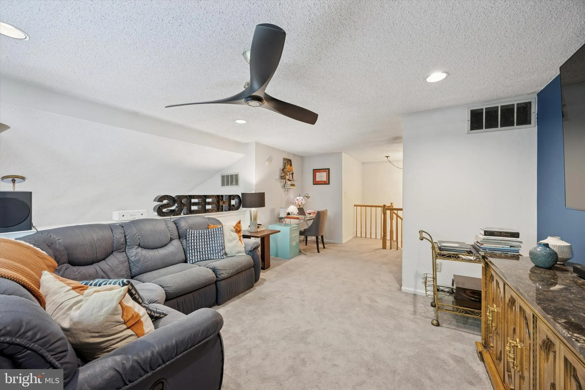 Yardley, Pennsylvania 19067, United States, 2 Bedrooms Bedrooms, ,2 BathroomsBathrooms,Residential,Contingent,150370