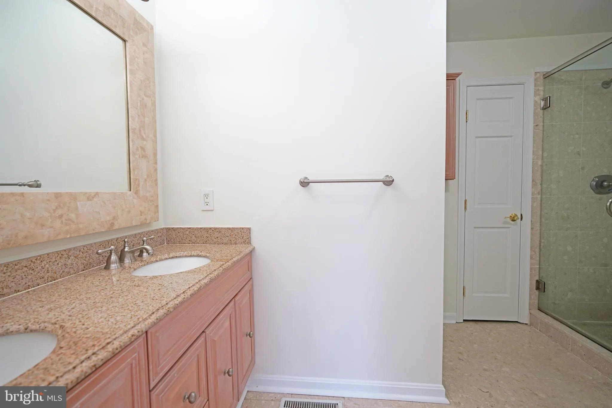 Rehoboth Beach, Delaware 19971, United States, 4 Bedrooms Bedrooms, ,4 BathroomsBathrooms,Residential,Active,104127