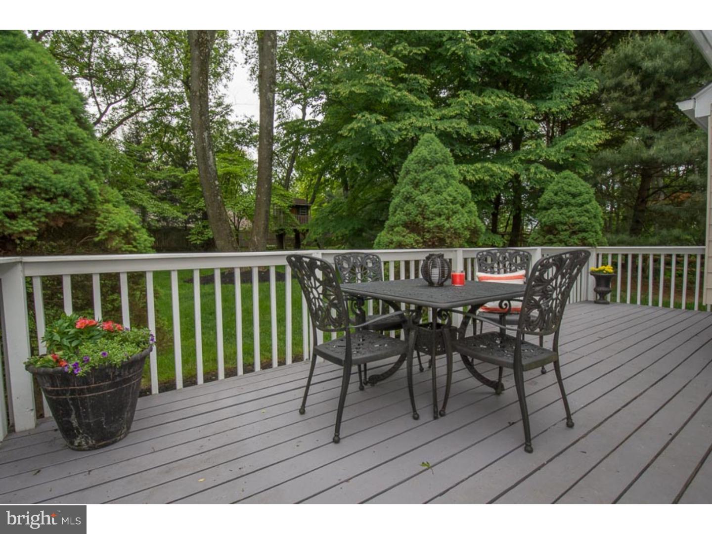 PAWLING WOODS - Residential