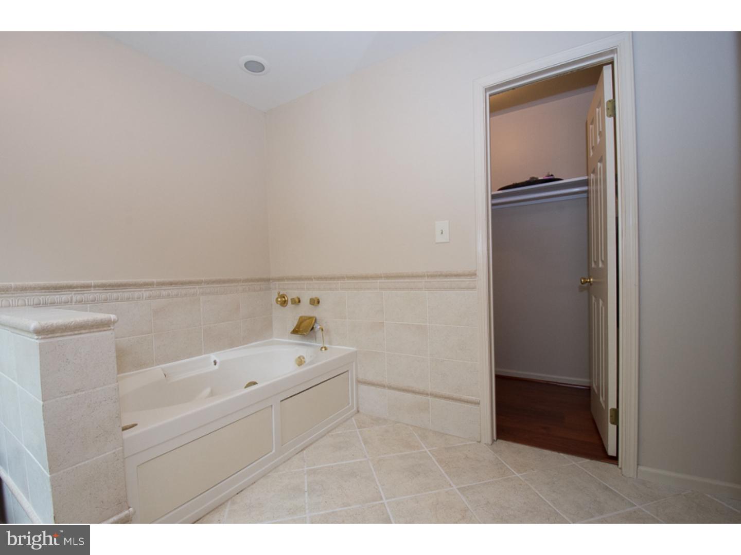 PAWLING WOODS - Residential