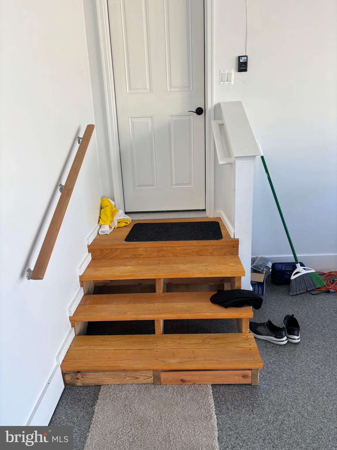 SEASONS AT ROUND MILL MEADOWS - Residential