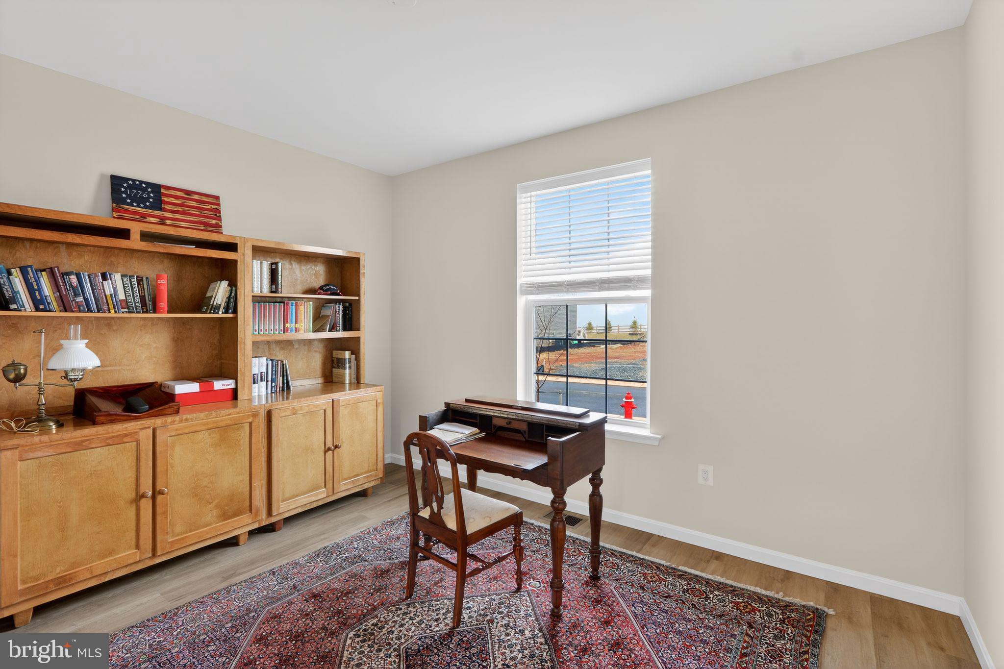 ROUND HILL MEADOWS - Residential