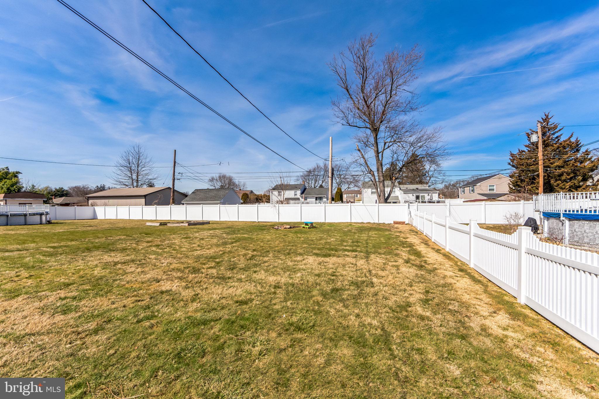 MILMONT PARK - Residential