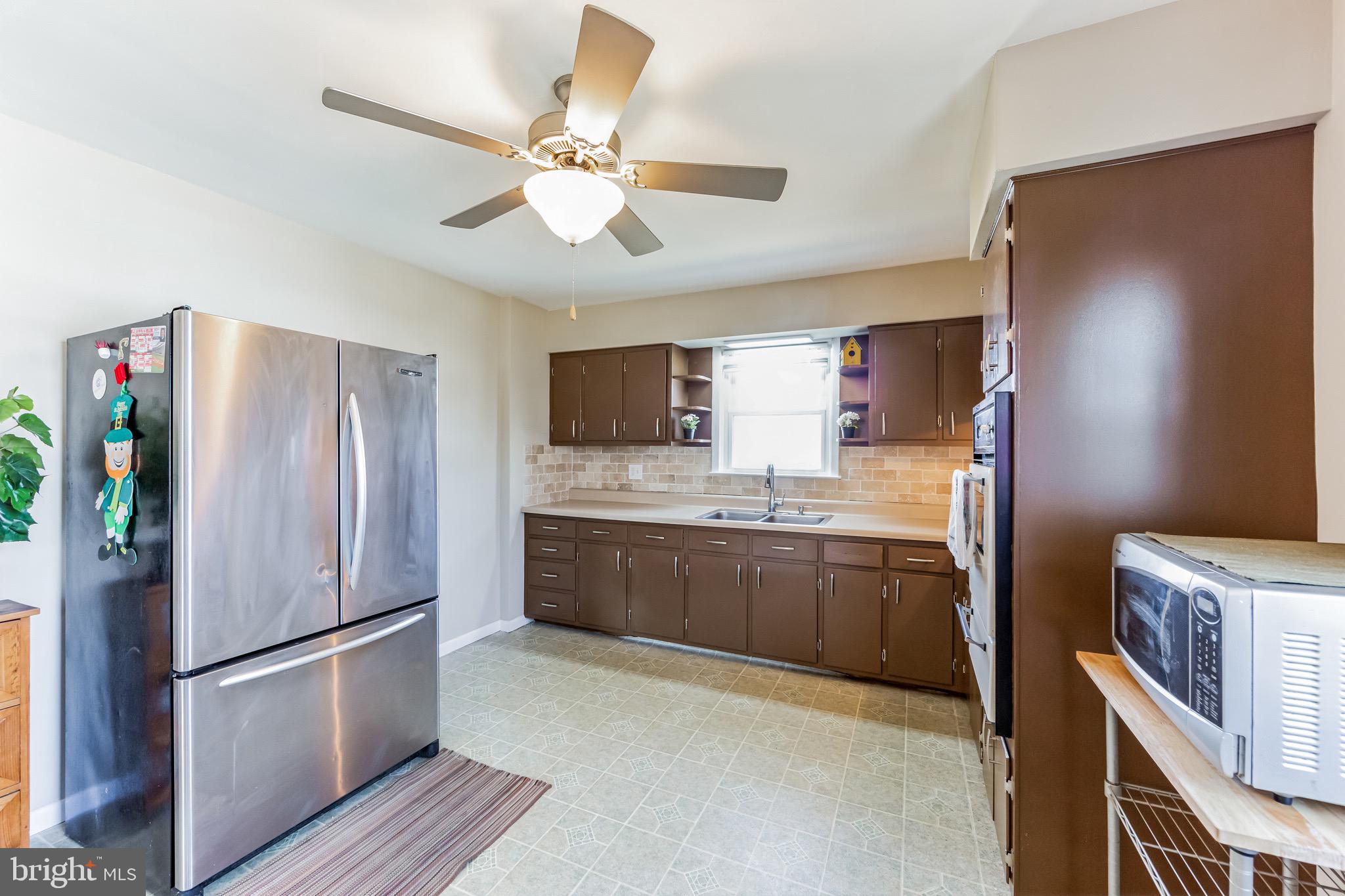 MILMONT PARK - Residential