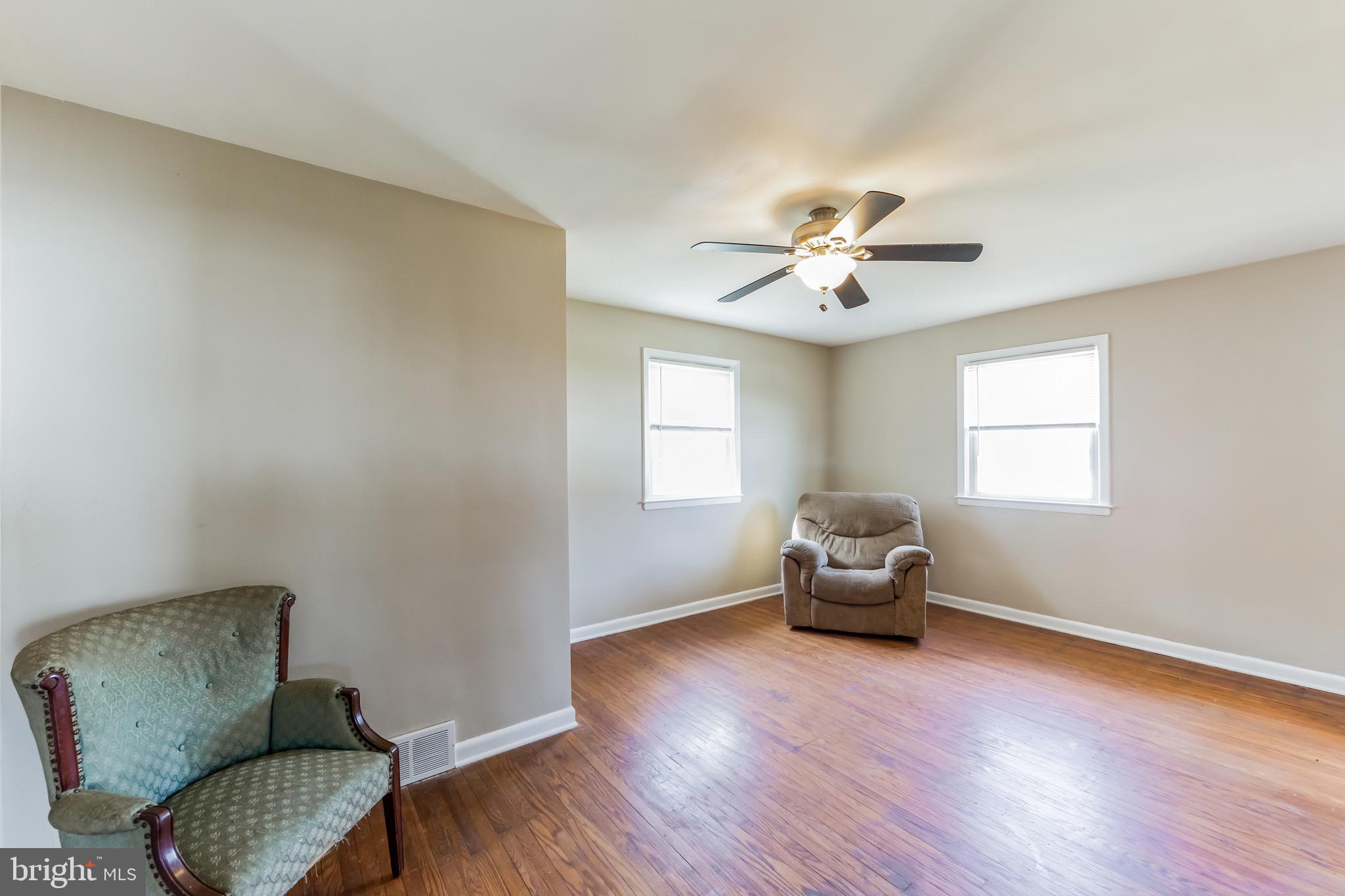 MILMONT PARK - Residential