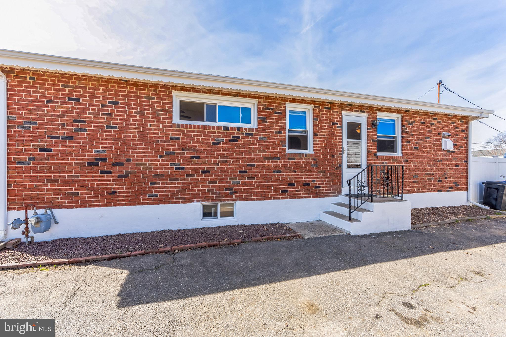 MILMONT PARK - Residential