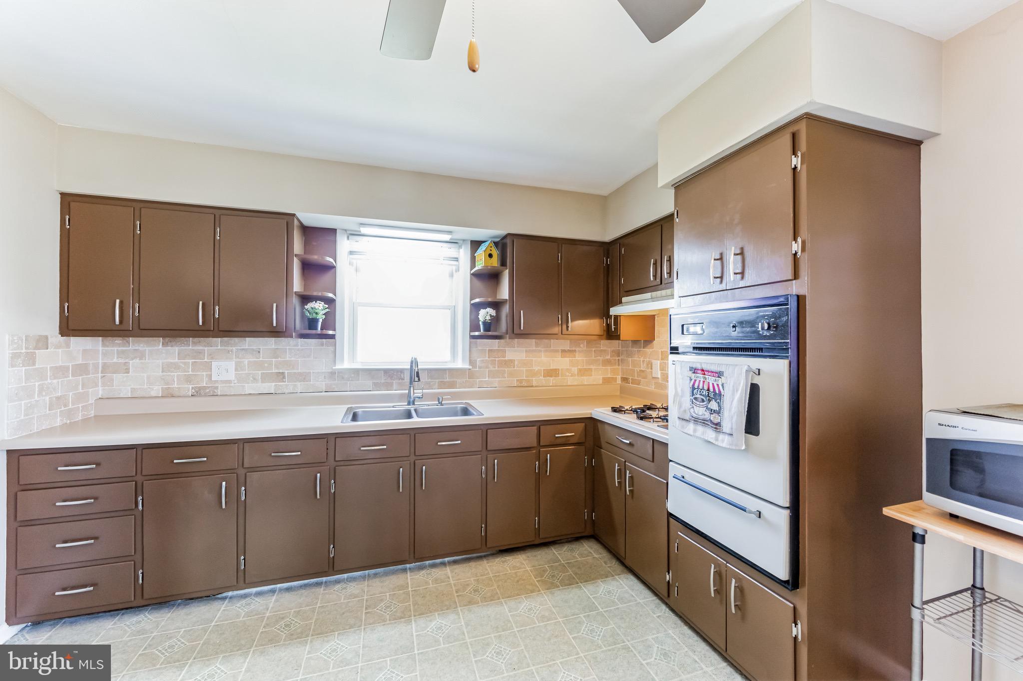 MILMONT PARK - Residential
