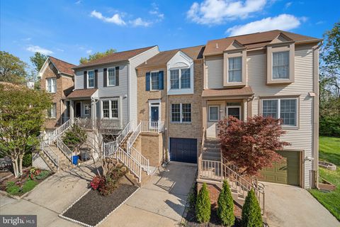 Photo of 6821 Malton Court, CENTREVILLE, VA 20121 (MLS # VAFX2302020)