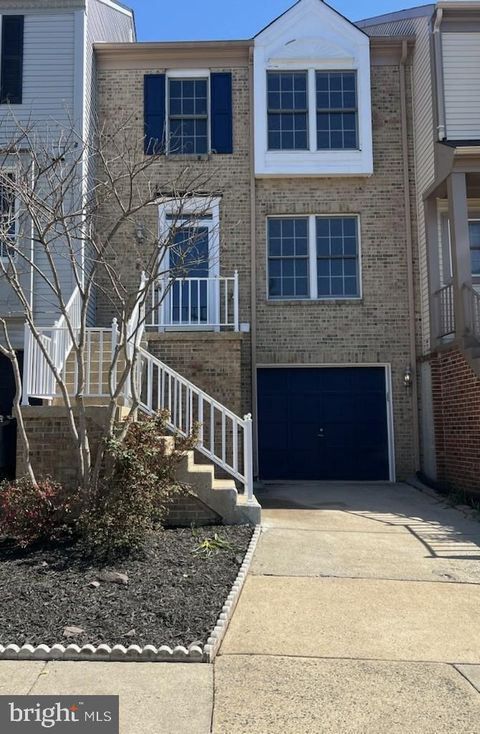 6821 MALTON COURT CENTREVILLE VA 20121