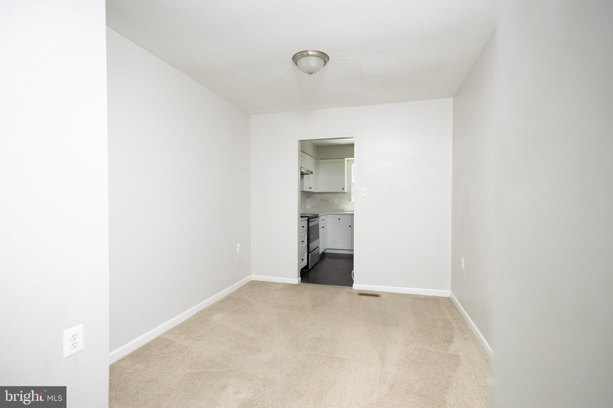 LOGAN WOODS - Residential Lease