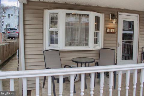 Photo of 1015 Pearl St N, SHAMOKIN, PA 17872 (MLS # PANU2002908)