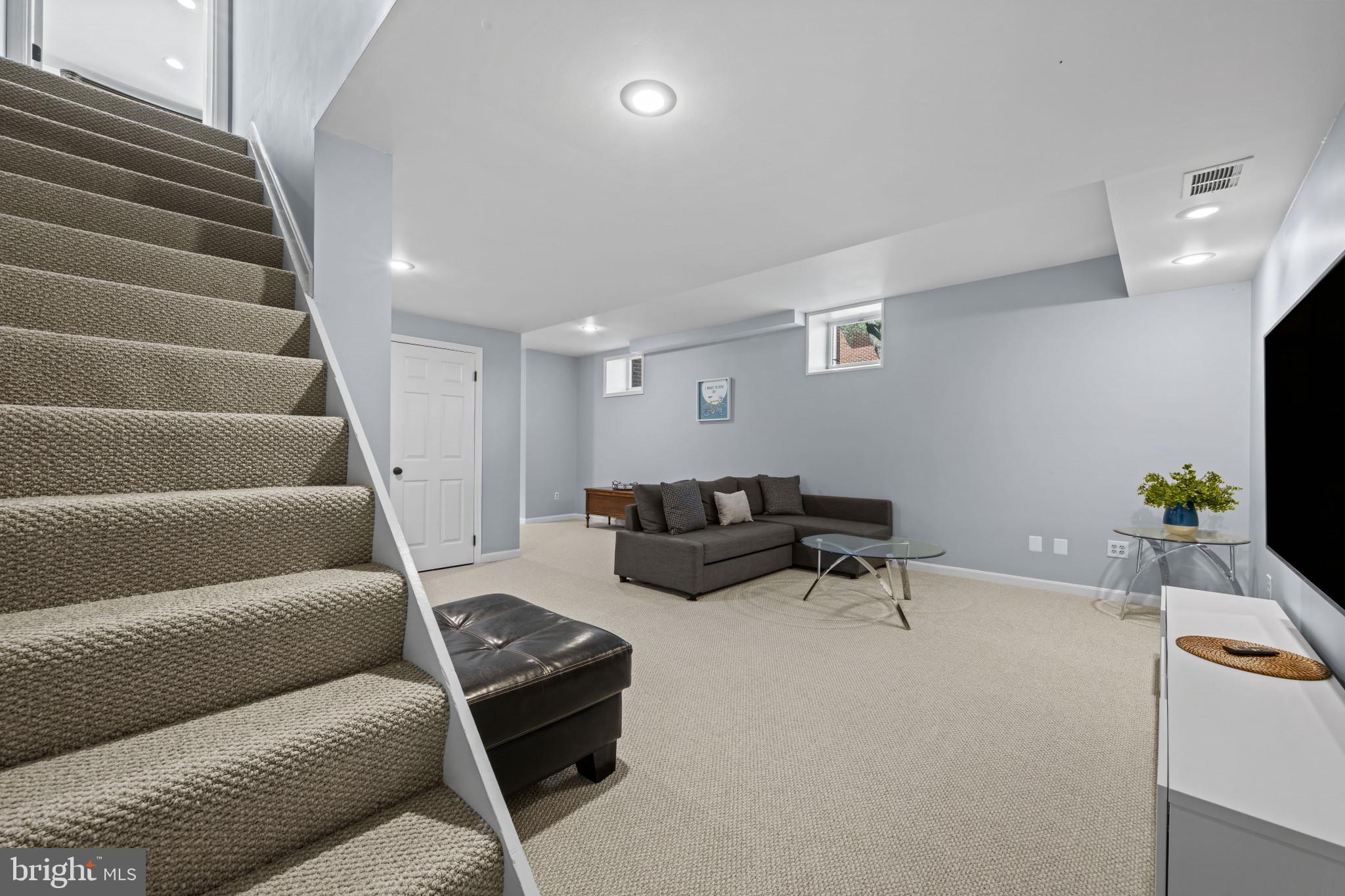 ASHLAND - Residential