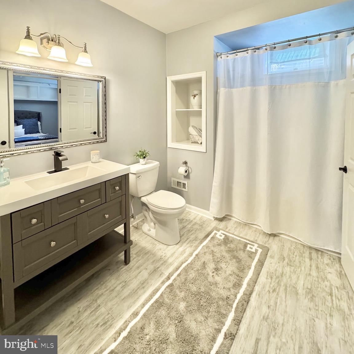 ASHLAND - Residential