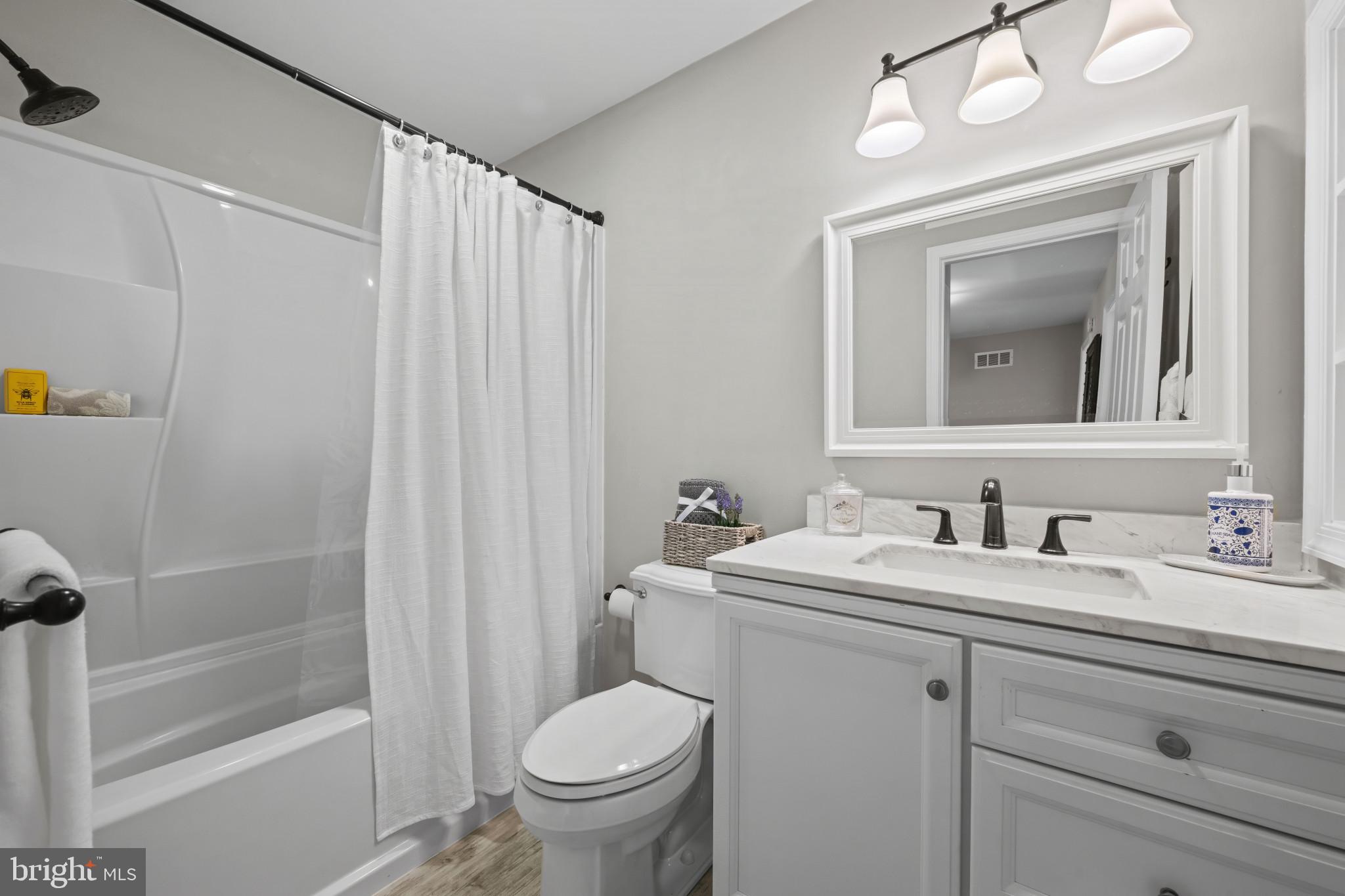 ASHLAND - Residential