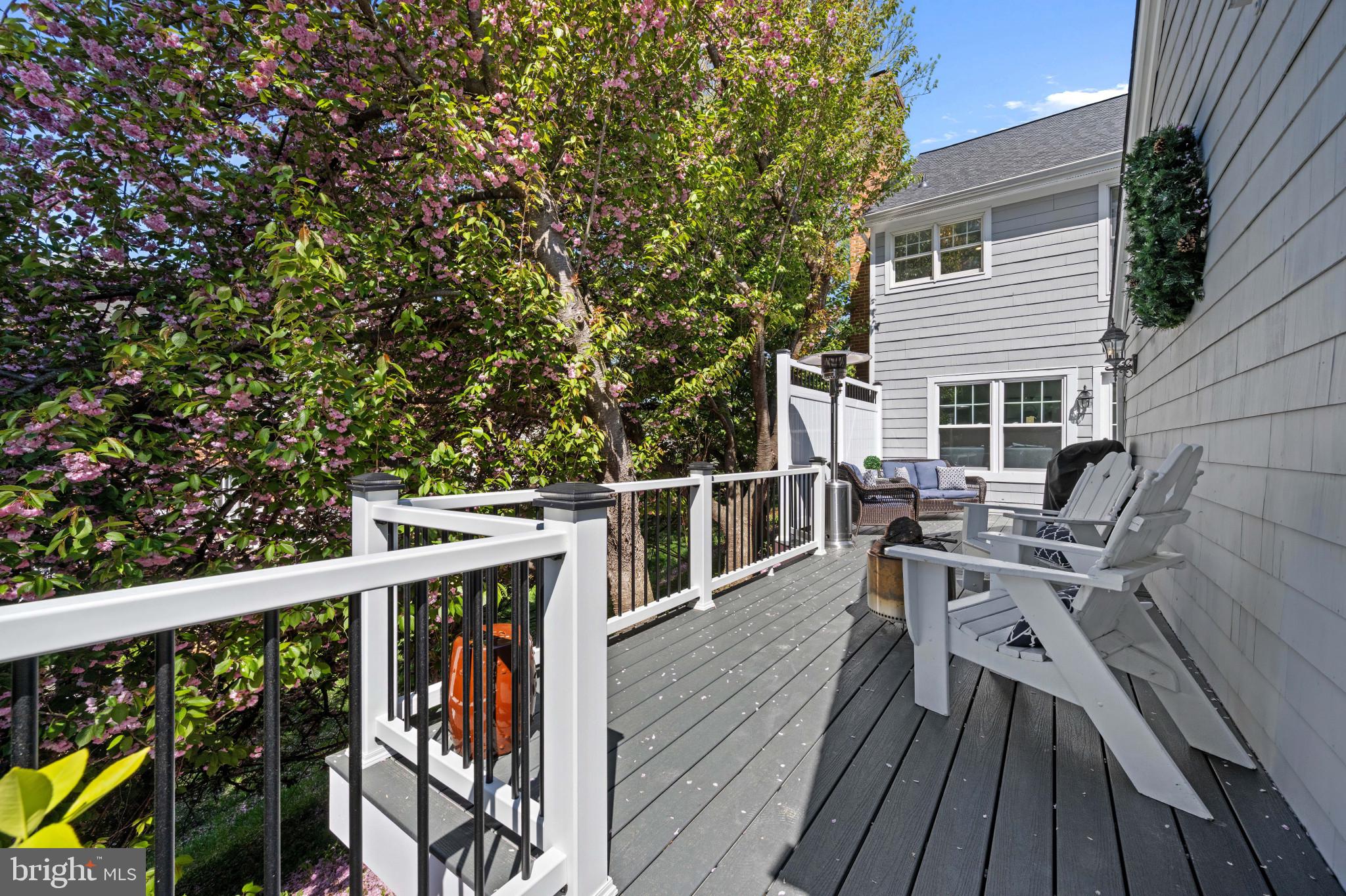 ASHLAND - Residential