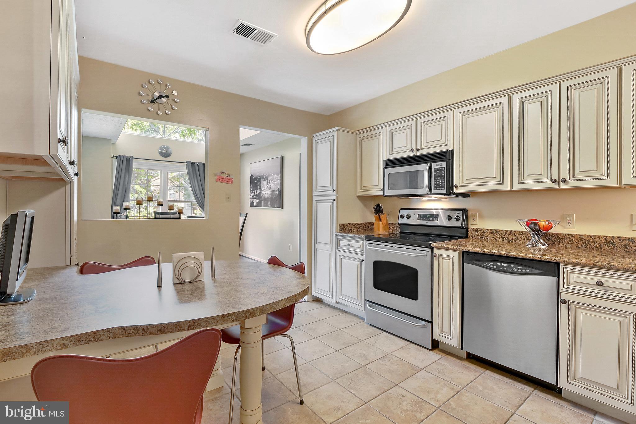 THE FALLS GARDEN - Residential