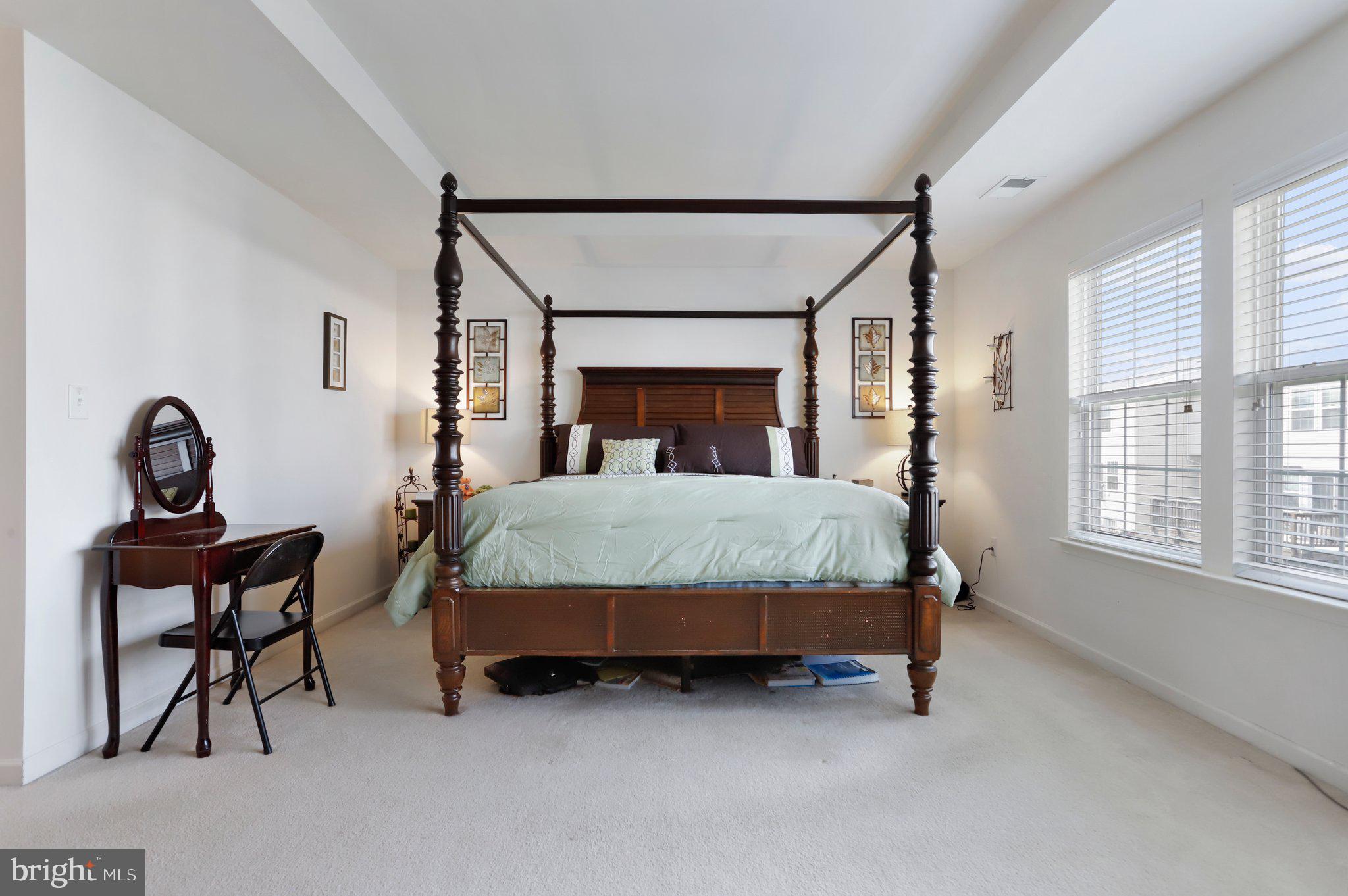 RIVERSIDE VILLAGES - Residential